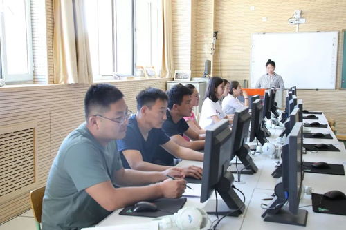 東勝區(qū)蒙古族學(xué)校舉辦新教師計(jì)算機(jī)技能培訓(xùn)，助力民族文化與信息技術(shù)融合